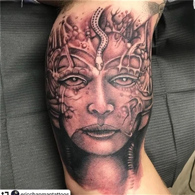 Eine andere Landschaft in Tattoos