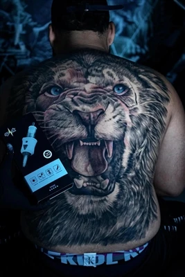 Passen Sie zu Tattoo?